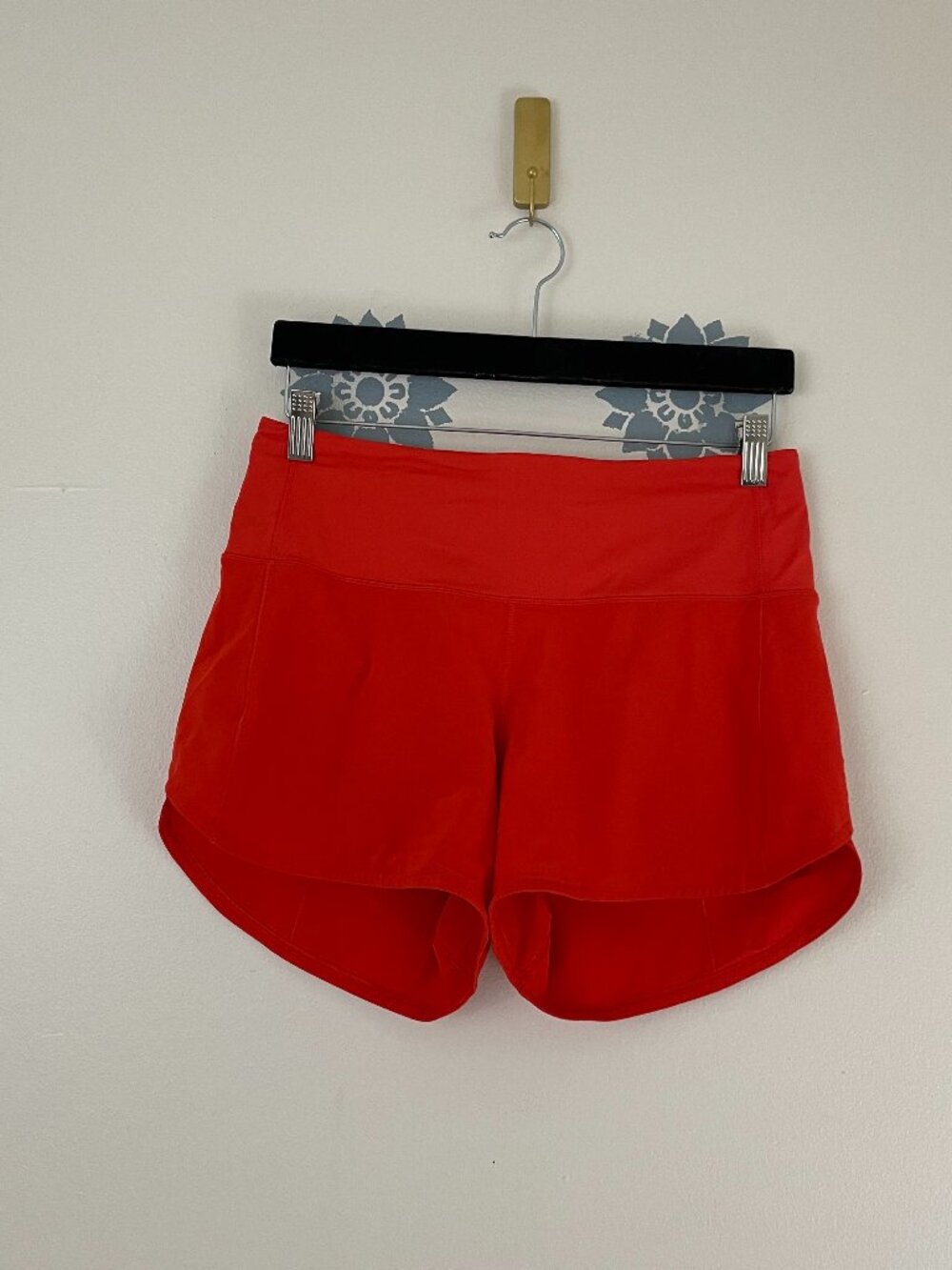 Lululemon Speed Up High-Rise Lined Short 4" Carnation Red Size 6